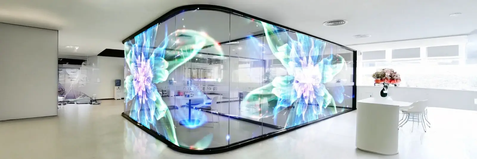 Transparent LED Display Technology for Oman’s Commercial Spaces